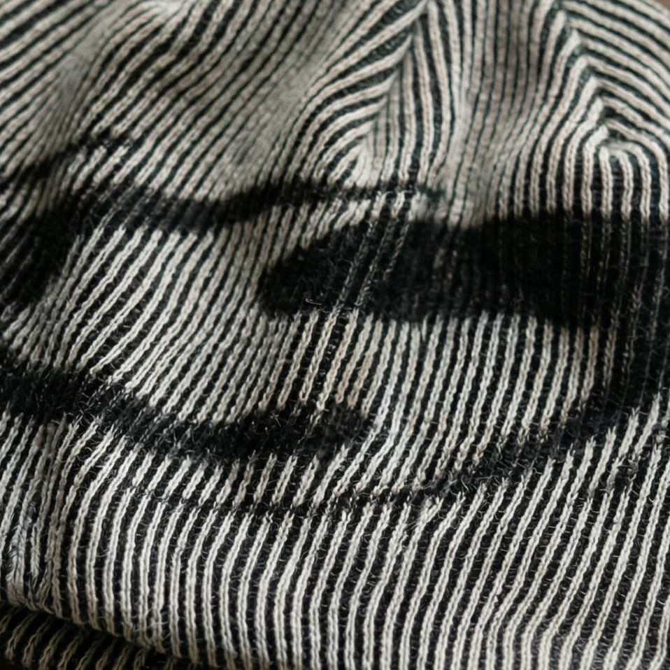 SHADE 005